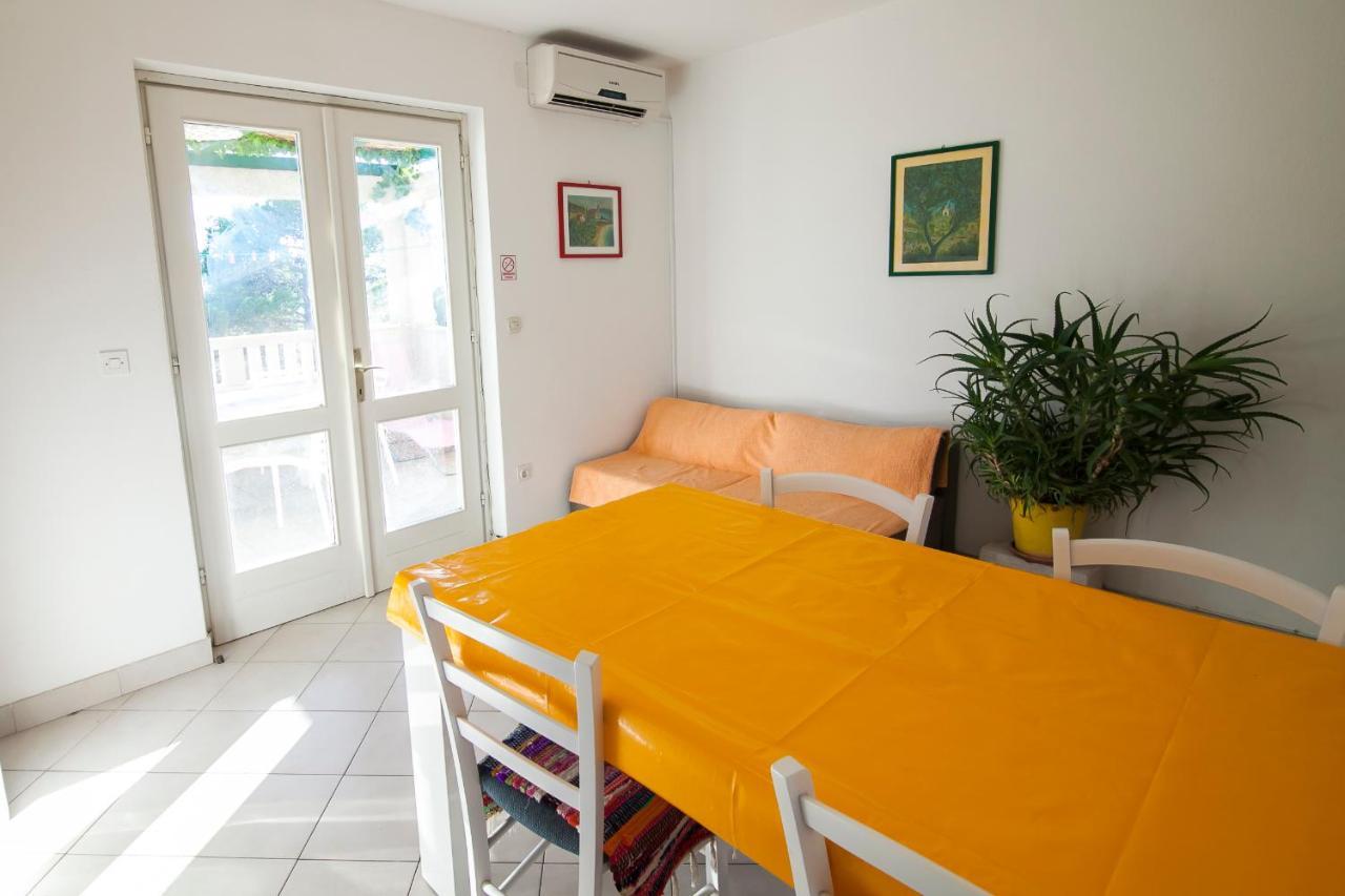 Apartments Radic Μπολ Εξωτερικό φωτογραφία
