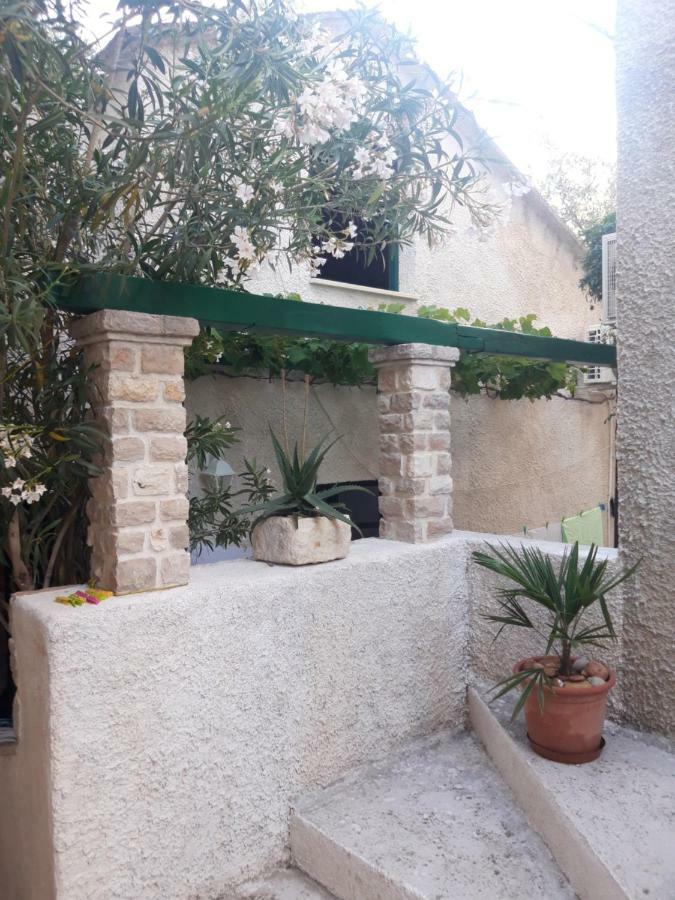 Apartments Radic Μπολ Εξωτερικό φωτογραφία